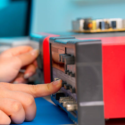 すぐに電気スタンドの実験室試験UL Csaの実験室試験サービス検出および証明サービス